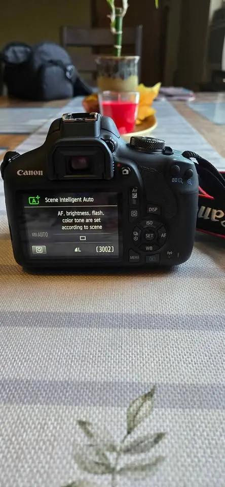 Canon DSLR Camera Kit Rental – Lens, Battery, Bag Included Included Included Included Canon DSLR